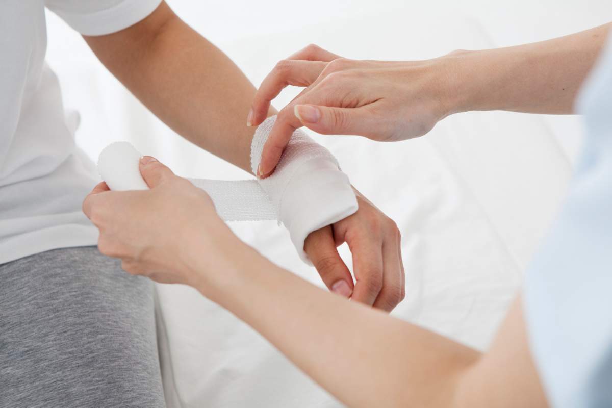 انواع باندهای بیمارستانی